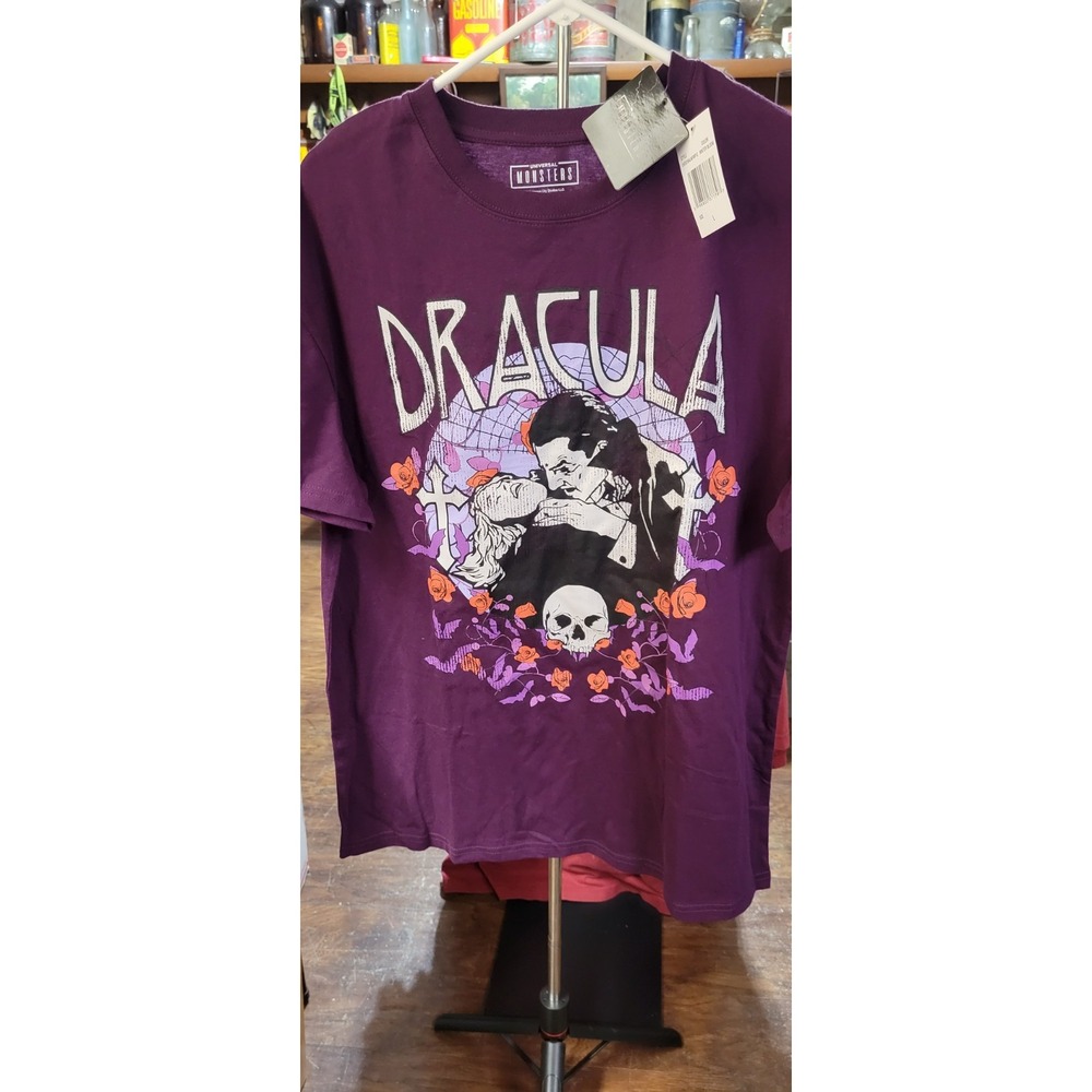 NWT Purple Womens  Large Universal Studios Dracula